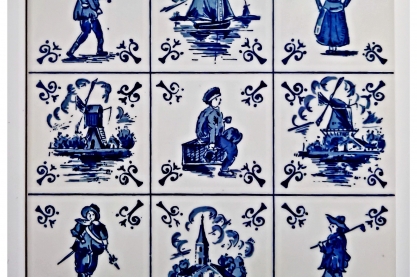 Afbeelding van Pixabay (https://pixabay.com/nl/tegel-motief-van-holland-delft-1909004/ ), CC0 (https://creativecommons.org/publicdomain/zero/1.0/deed.nl)